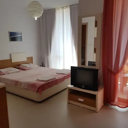 In Rainbow Complex * 네세부르