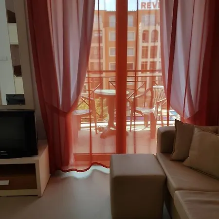 Διαμέρισμα In Rainbow Complex Νεσέμπαρ
