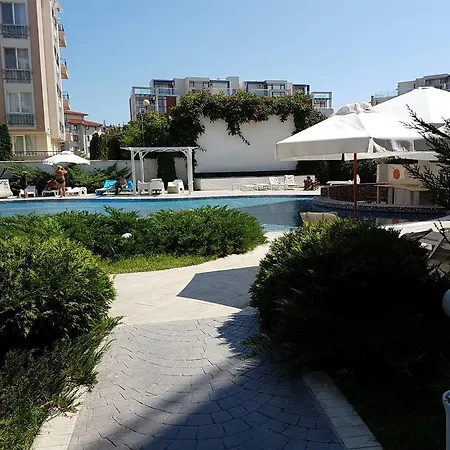 In Rainbow Complex Apartment Nessebar