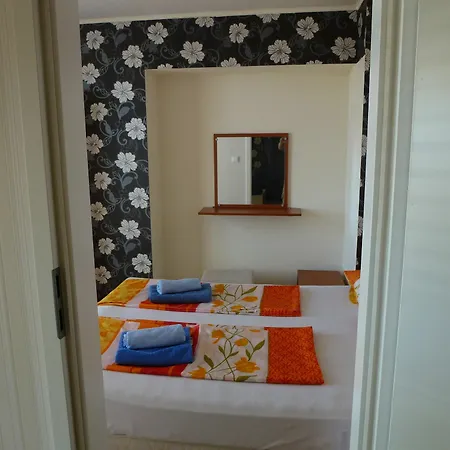 Apartment In Rainbow Complex Nessebar